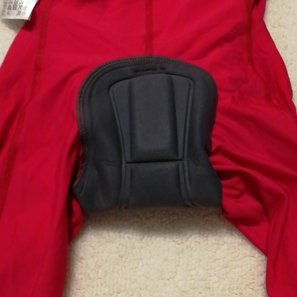 NWOT Gore Bikewear cycling /biking capris - Picture 7 of 12